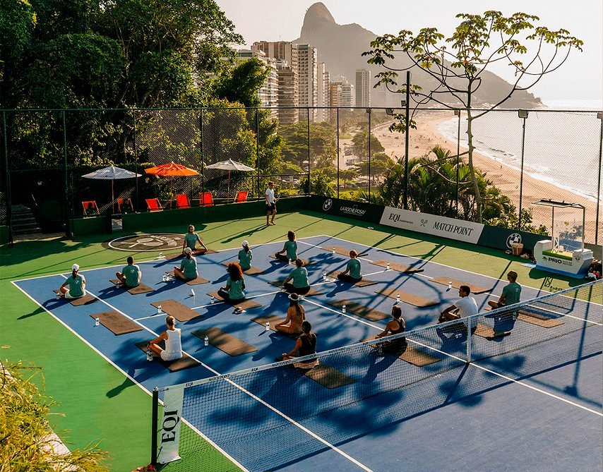 Evento corporativo da EQI Investimentos na quadra de tênis no Joá, Rio de Janeiro