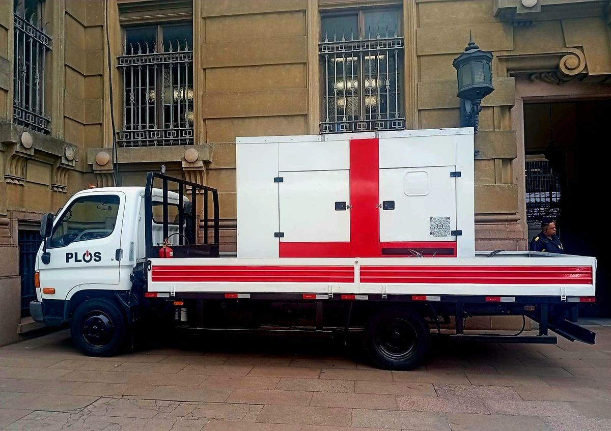 Plus Geradores — locação de gerador em prédio histórico no centro de São Paulo
